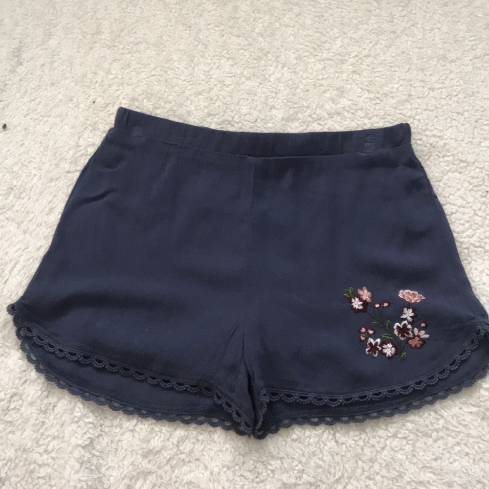 Full Tilt cloth shorts